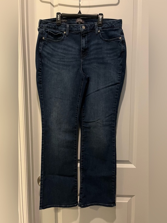 NYDJ Denim - Women’s Plus  NYDJ BARBARA BOOTCUT Mid- Blue  High - Rise Jeans Size 14